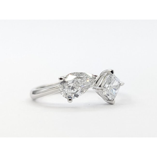 Ring Toi Et Moi 1.50ctw Pear & Cushion Lab Grown Diamonds 14kw 2.4mm Sz7 2.76g 126040037