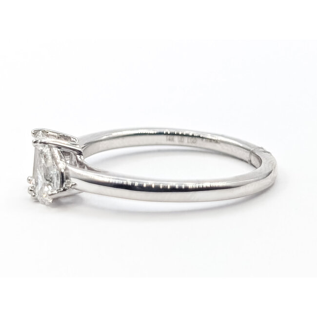 Ring Toi Et Moi 0.75ctw Emerald & Pear Lab Grown Diamonds 14kw 1.8mm Sz7 2.91g 126040035