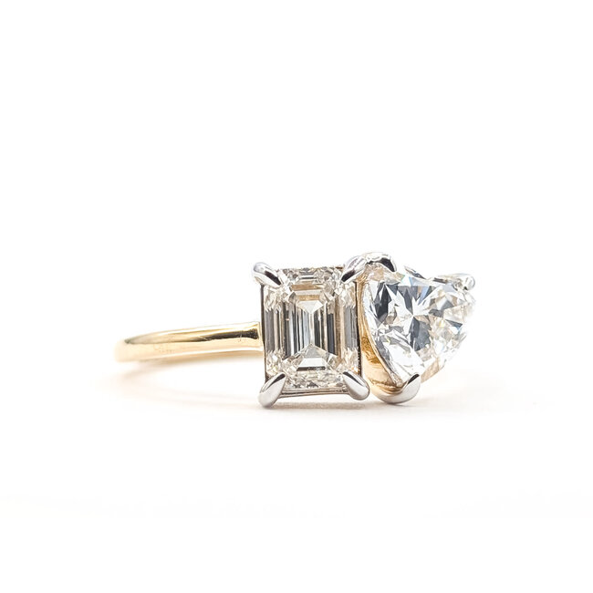 Ring Toi Et Moi 1.00ctw Emerald & Heart Lab Grown Diamonds 14ky 1.5mm Sz7 2.13g 126040043