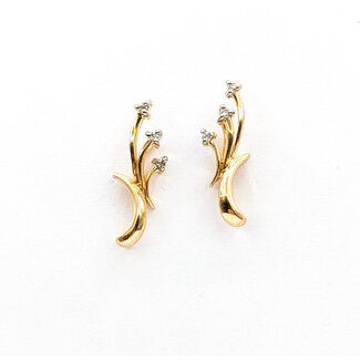 Earrings Stud Cresent Moon .02ctw Round Diamonds 14ky .6x.25" 1.43g 126030036