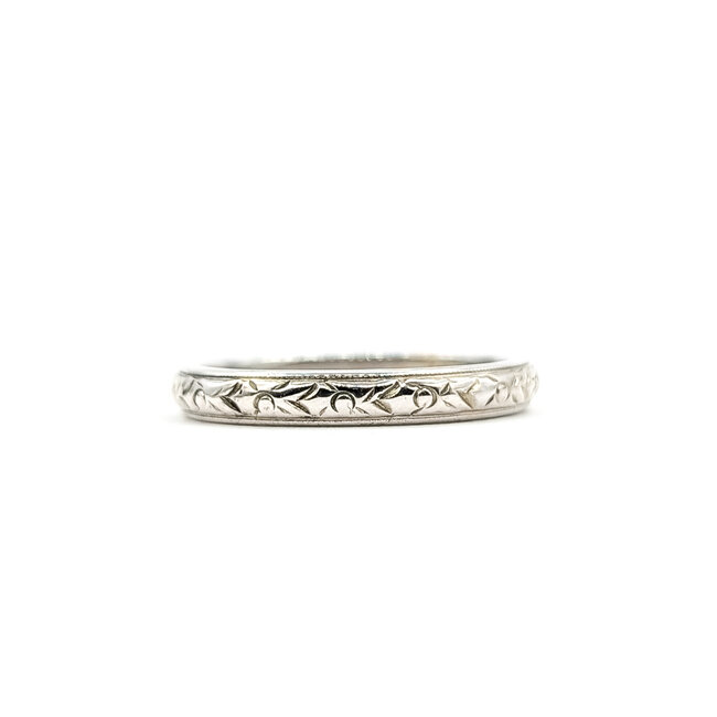 Ring Ornate 18kw 2.9mm Sz6.5 3.23g 126042037