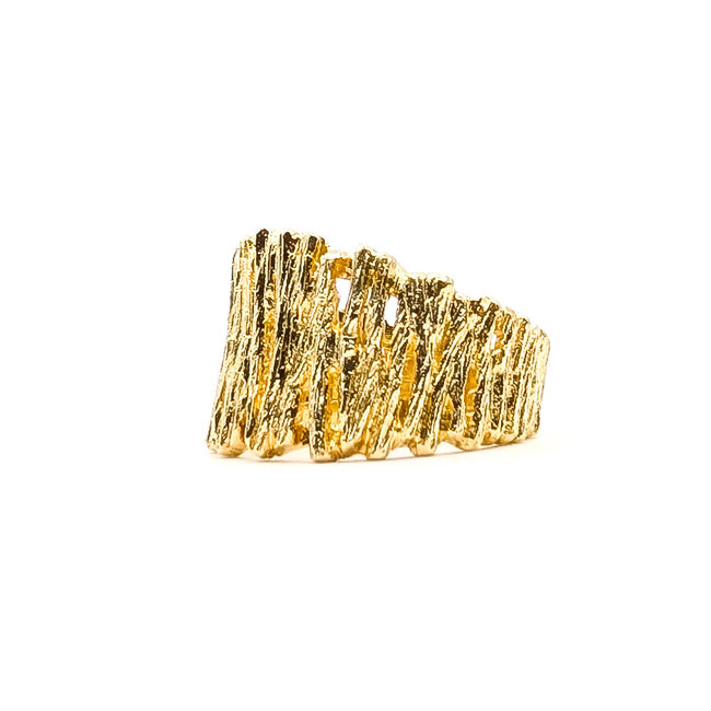 Ring Tree Bark Cigar 18ky 14mm Sz7.5 8.2g 126042035