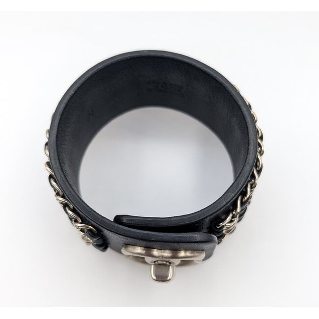 Bracelet Channel Black Leather Chain Turnlock 126055002