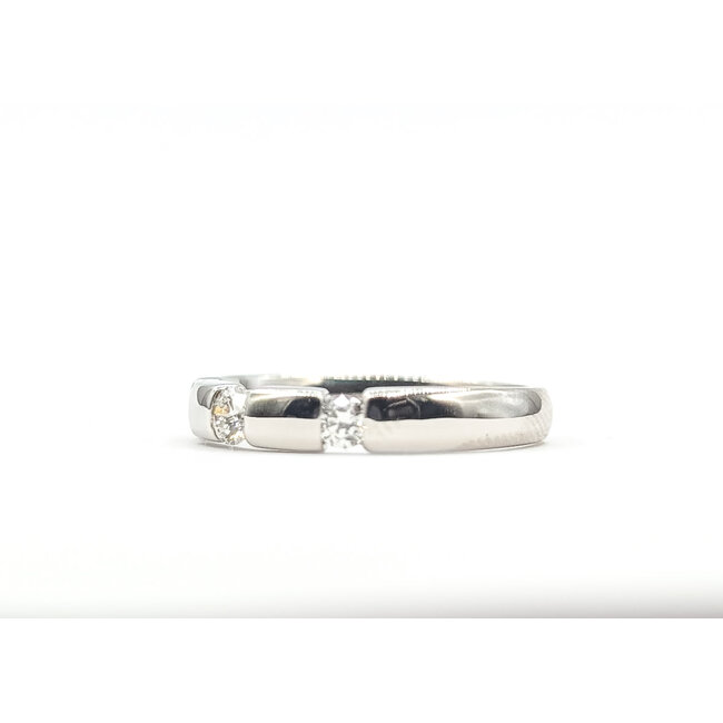 Ring 3-Stone .30ctw Round Diamonds 900pt 3.2mm Sz6.75 5.4g 126030004