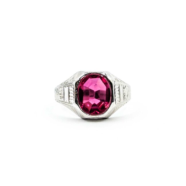 Ring Red Synthetic Stone 14kw Sz7.25 5.7g 126050008
