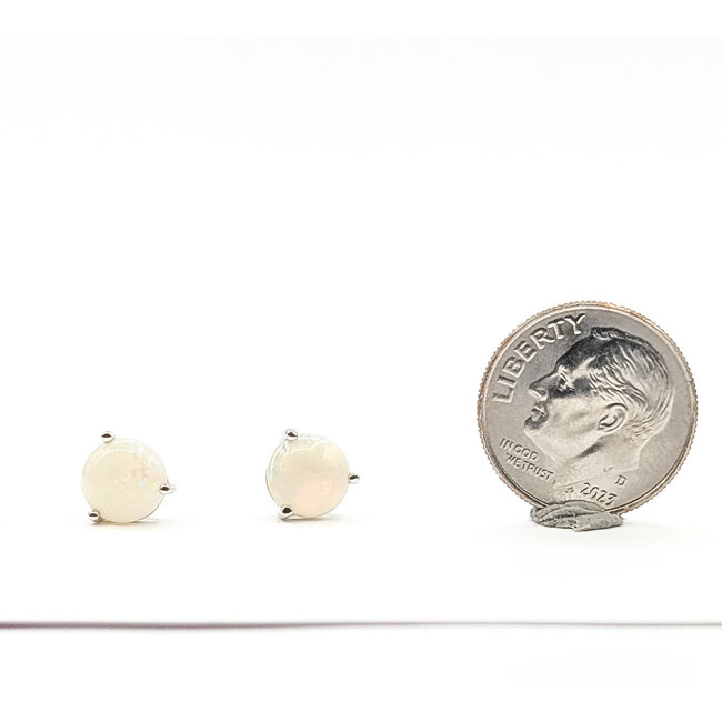 Earrings Stud 1.49ctw Opal 14kw 7mm 1.47g 126050013
