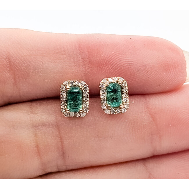Earrings Stud 0.16ctw Round Diamonds 0.57ctw Emerald 14kw 7mm 1.46g 126050017