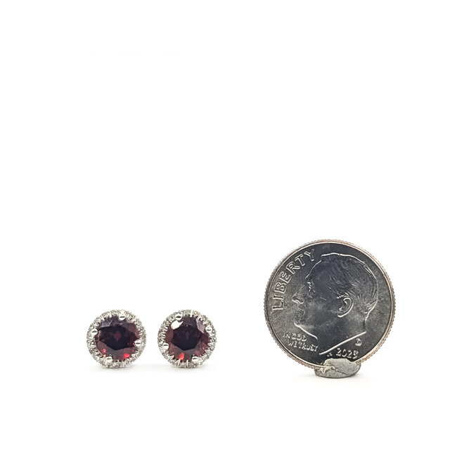 Earrings Stud 0.15ctw Round Diamonds 2.02ctw Garnet 14kw 8mm 1.38g 126050012