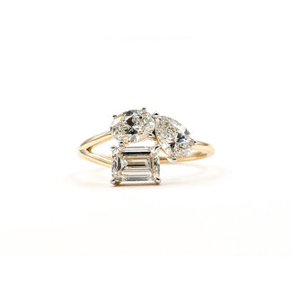 Ring 3-Stone 1.75ctw Oval, Pear, Emerald Lab Grown Diamonds 14ky 1.4mm Sz7 2.14g 126040038