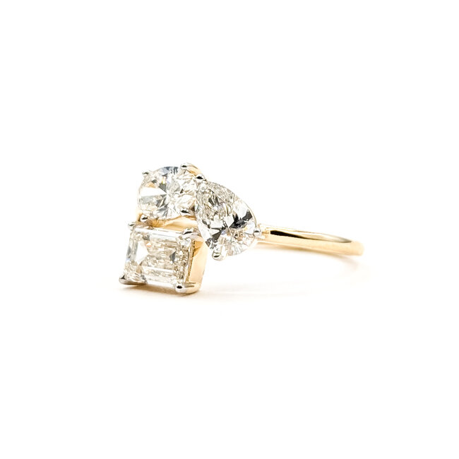 Ring 3-Stone 1.75ctw Oval, Pear, Emerald Lab Grown Diamonds 14ky 1.4mm Sz7 2.14g 126040038
