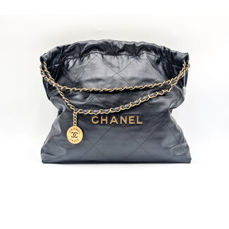 Handbag Chanel Quilted Calfskin Black 22  126055029