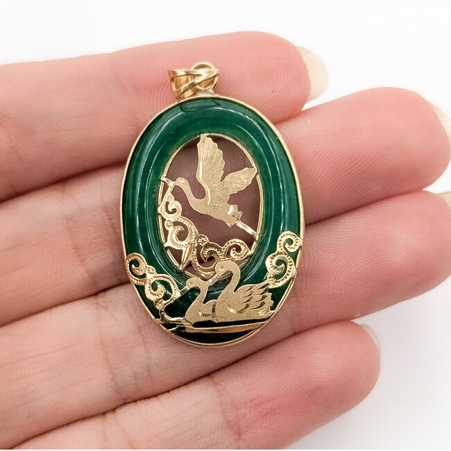 Pendant Swans 1.2x.9" Jade 14ky 1.5x.9" 3.26g 126050057