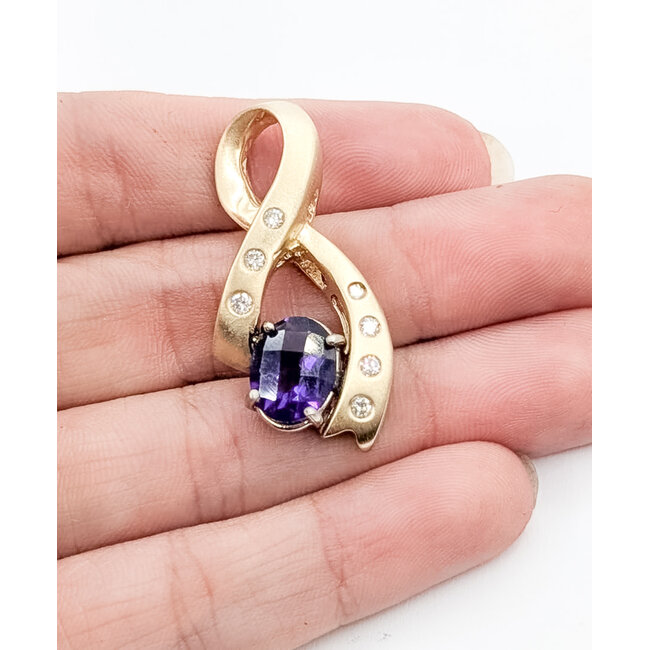 Pendant Slide Ribbon .20ctw Round Diamonds  2.2ct Purple Amethyst 14ky 1.45x.7" 8.95g 126050055