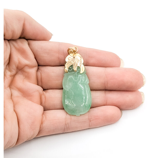Pendant Carved 30ct Green Jade 18ky 1.75x.75" 8.95g 226050014