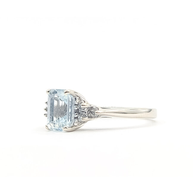 Ring 7-Stone .10ctw Round Diamonds 1.2ct Sky Blue Aquamarine 14kw 2mm Sz5 2.43g 226050038