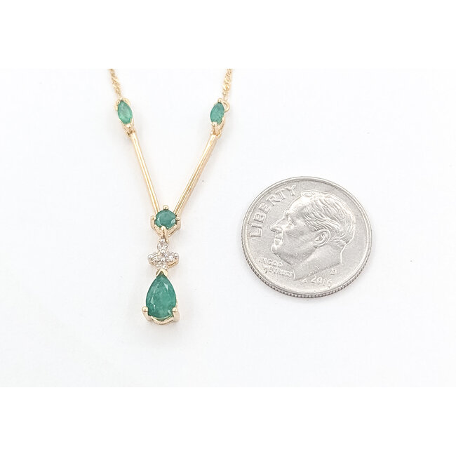Necklace V-Drop .04ctw Round Diamonds 10ky 17" 2.22g 226050032