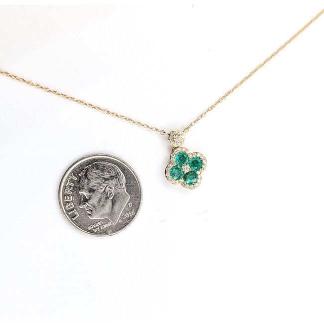 Pendant Quatrefoil W/Chain 0.15ctw Round Diamonds 0.50ctw Green Emerald 14ky 18" 1.53g 126040080