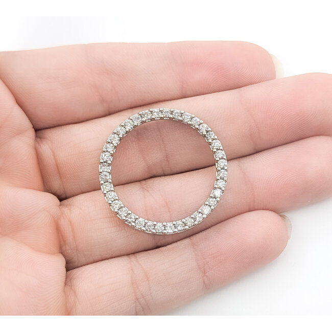 Pendant Circle .75ctw Round Diamonds 10kw 1.05" 3.55g 226050024
