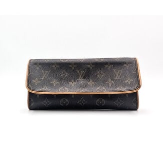 Handbag Louis Vuitton Pochette Twin PM Monogram Shoulder Bag 126055054