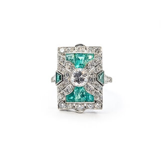 Ring Shield 1.76ctw Round Diamonds 3.82ctw Green Emeralds 900pt 22x14.5mm Sz7 7.2g 126060002