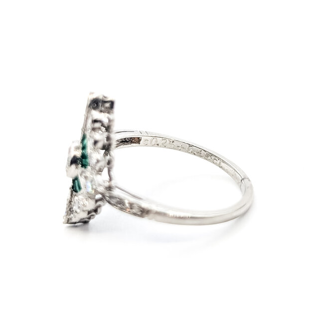 Ring Shield .60ctw Round Diamonds .40ctw Green Emerald 900pt 17mm Sz6.5 3.8g 126060001