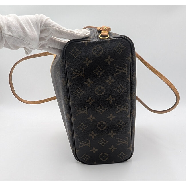 Handbag Louis Vuitton Neverfull Monogram PM 126055064