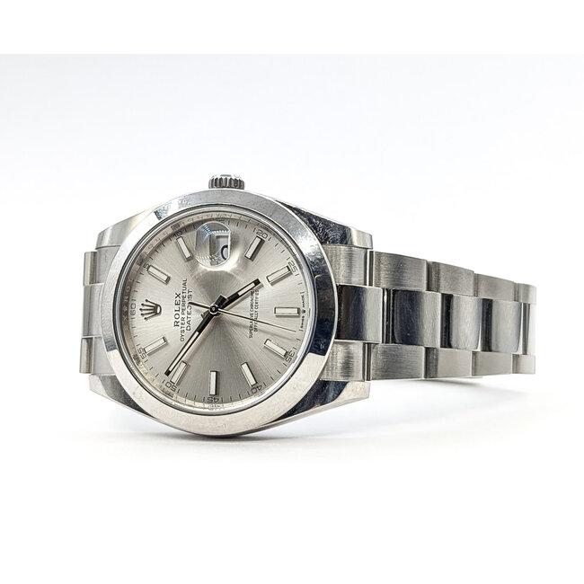 Watch Rolex Datejust Oyster 126300 41mm Stainless Steel 7.75" Box & Card 126066001