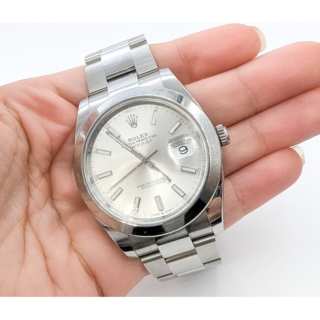 Watch Rolex Datejust Oyster 126300 41mm Stainless Steel 7.75" Box & Card 126066001