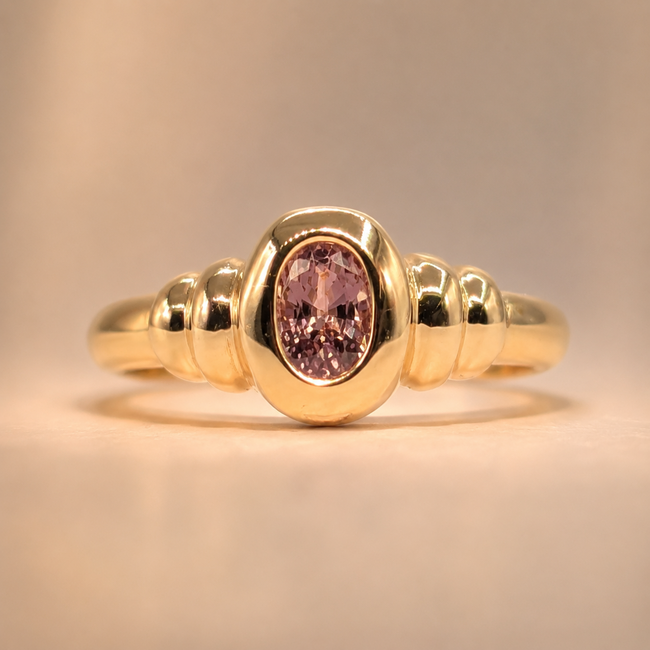 Ring Solitaire .70ct Alexandrite GIA: 2233584361 10ky 2.5mm Sz6 1.7g 126040134