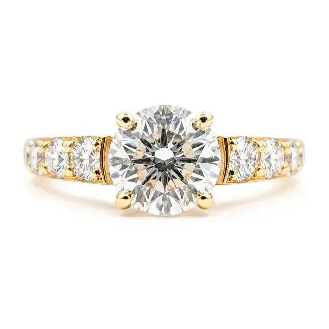Ring Engagement Graduated 2.03ct Round Lab Grown Diamond IGI Report: 768605715 VS2 F 1.5ctw Diamonds 14ky 3.5mm Sz6 4.26g 126038006