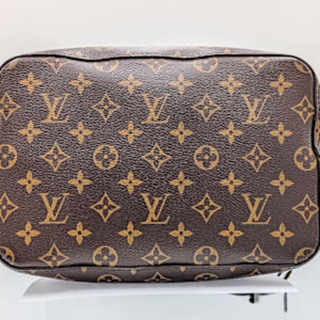 Handbag Louis Vuitton Neonoe MM Monogram 126065079