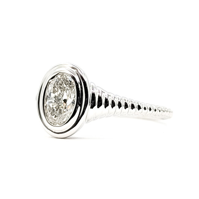 Ring Engagement Solitaire .75ct Oval Lab Grown Diamond 14kw 1.7mm Sz7 1.9g 126070012