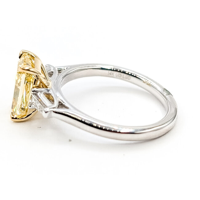 Ring Engagement 3-Stone 2.25ct Yellow Radiant Lab Grown Diamond .25ctw Near Colorless Lab Grown Diamonds 14ktt 2.2mm Sz7 4.28g 126070028