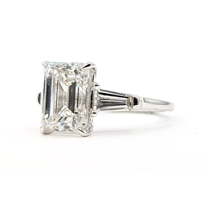 Ring Engagement 3-Stone 4ct Emerald Cut Lab Grown Diamond .75ctw Lab Grown Diamonds 14kw 1.75mm Sz7 4.56g 126070003