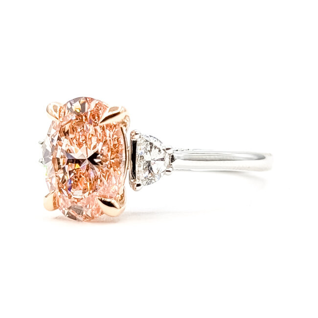 Ring Engagement 3-Stone 2.2ct Oval Lab Grown Diamond IGI: LG649435415 .43ctw Lab Grown Diamonds 14ktt 2mm Sz7 4.14g 126070055