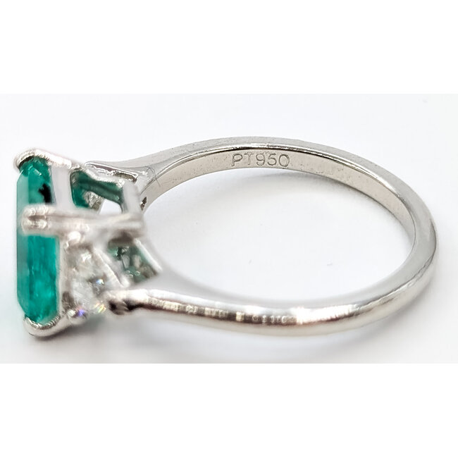 Ring 3-Stone .30ctw Trillion Diamonds 1.65ct Green Emerald 950pt 1.6mm Sz4 4.51g 126060043