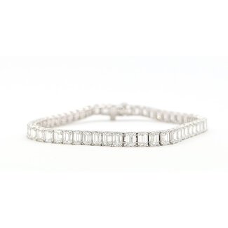Bracelet Tennis 13.75ctw Emerald Lab Grown Diamonds 14kw 4.1mm 6.75" 14.06g 126070098