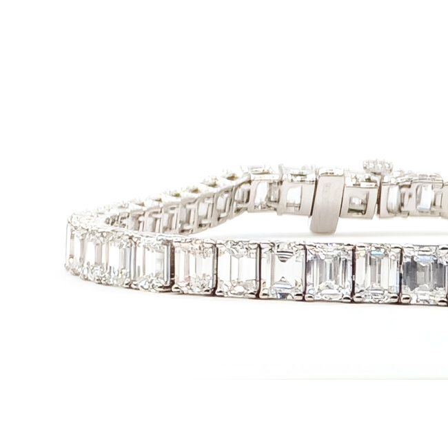Bracelet Tennis 13.75ctw Emerald Lab Grown Diamonds 14kw 4.1mm 6.75" 14.06g 126070098