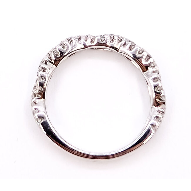Ring Twisted .25ctw Round Diamonds 14kw Sz5 2.4g 125120071