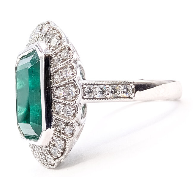 Ring Cocktail Milgrain 0.74ctw Round Diamonds GIA: 2225947425 9.44ct Green Emerald Platinum 23x20mm Sz7 12.4g 226070029