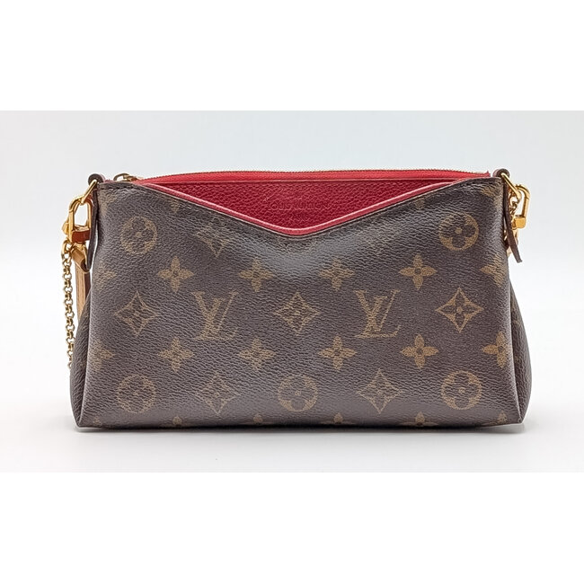 Handbag Louis Vuitton Pallas Clutch Monogram Cerise 126075019