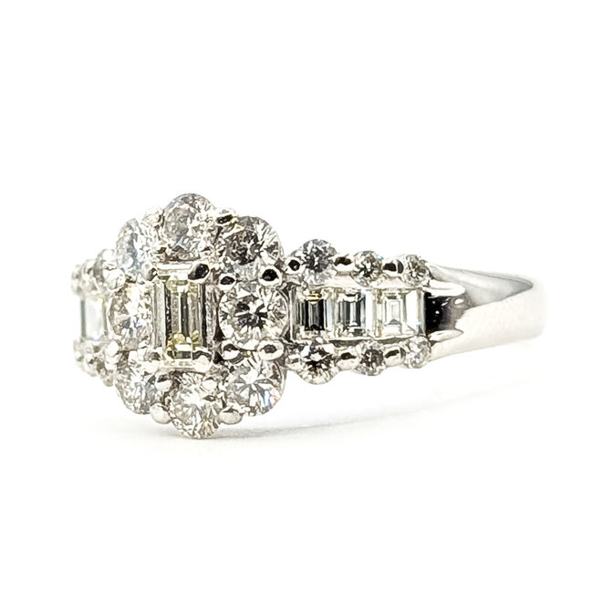 Ring Halo Geometric 1ctw Baguette & Round Diamonds Pt900 10mm Sz6 4.17g 126070149