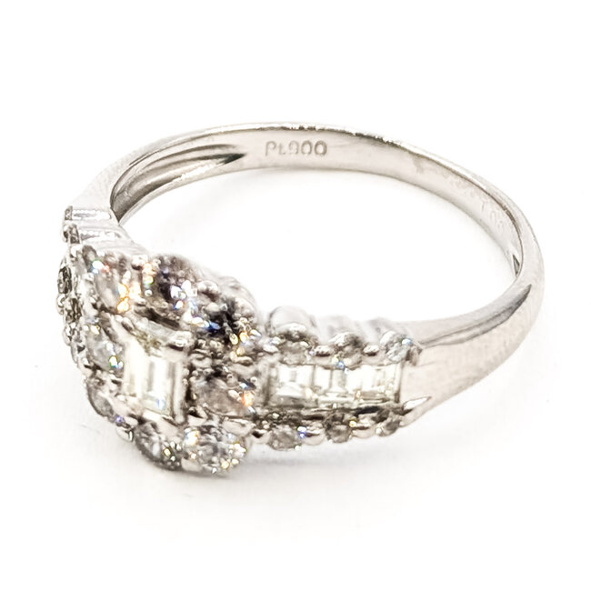 Ring Halo Geometric 1ctw Baguette & Round Diamonds Pt900 10mm Sz6 4.17g 126070149