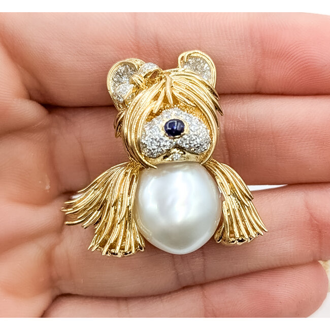 Brooch Animal Dog 0.50ctw Round Diamonds  12mm White Pearl    18ky 32x30mm  15.62g 226070127