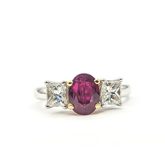 Ring 3-Stone  1.50ctw Princess Diamonds GIA Report: 2231723239 1.41ct Red Ruby    Platinum 3mm Sz7.5 8.32g 226070142
