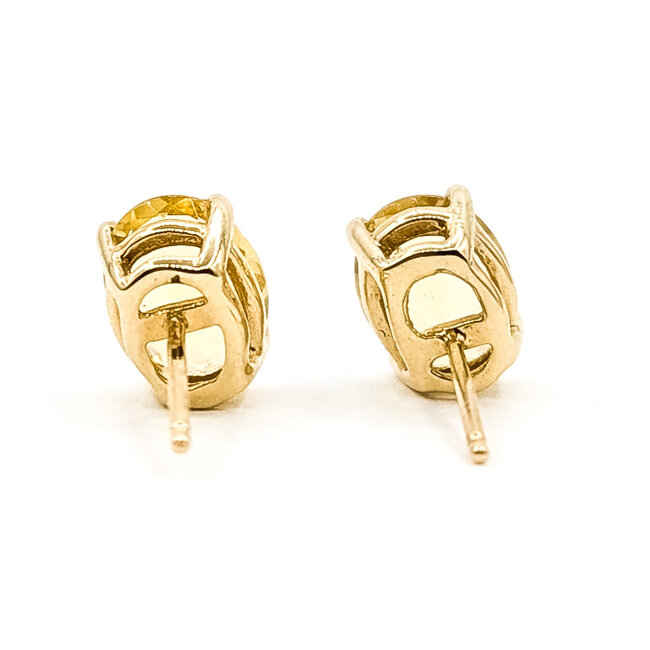Earrings Stud      2.80ct Yellow Citrine    14ky 9x7mm  2.48g 226070122
