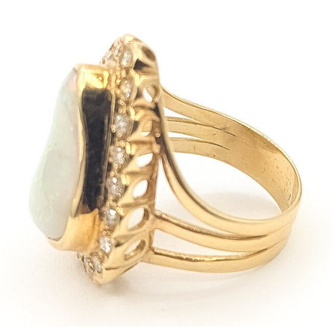 Ring Cocktail Halo 0.31ctw Round Diamonds  7ct White Opal  Sz 5.25  18ky   9.00g 226070085