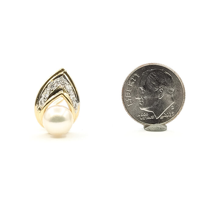 Earrings Chevron Hinged Leverback 0.21ctw Round Diamonds  8.18mm White Pearl    14ky 18x12mm  7.26g 226070137