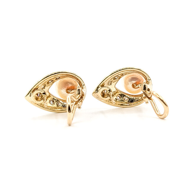 Earrings Chevron Hinged Leverback 0.21ctw Round Diamonds  8.18mm White Pearl    14ky 18x12mm  7.26g 226070137
