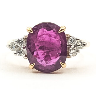 Ring 7-Stone Tapered Shoulder 0.12ctw Round Diamonds GIA Report: 2235945689 2.50ct Red Ruby    14ky 2mm Sz4.5 3.24g 226070144